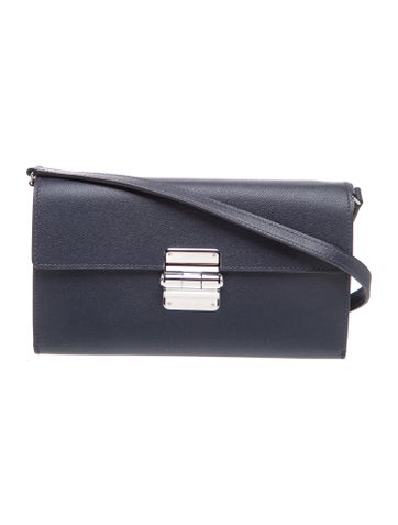 2025 Madame Charniere To Go Pouch