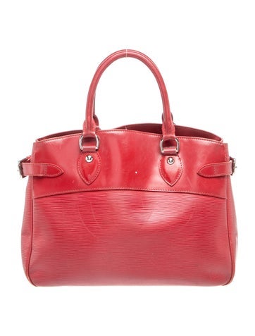 Epi Leather Passy PM