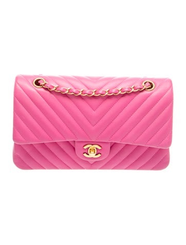 Classic Chevron Medium Double Flap Bag