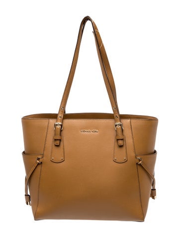 Saffiano Leather Tote Medium