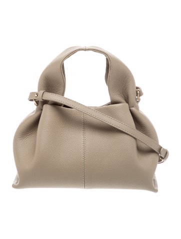 Leather Numéro Neuf