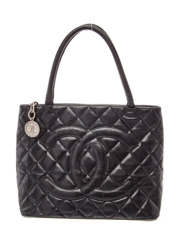 Caviar Quilted Medallion Tote