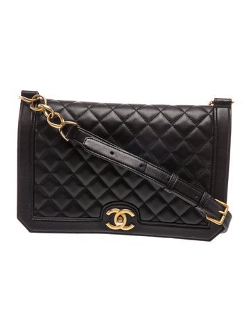 Large Chain Link Flap Bag