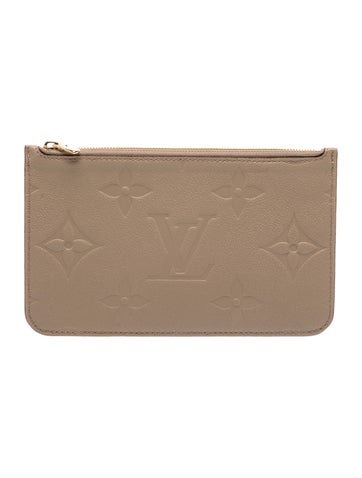 Monogram Giant Neverfull Pouch