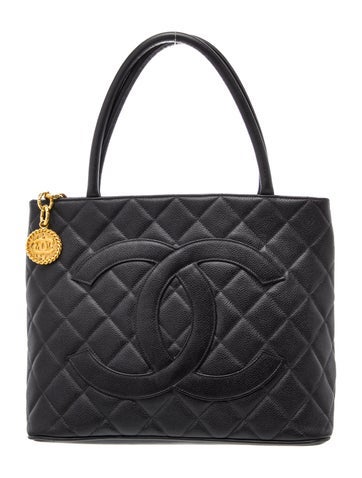 Medallion Tote