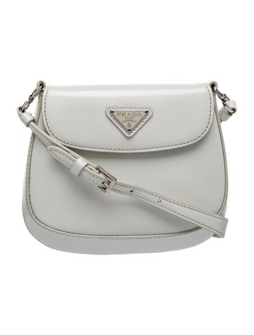 Enameled Metal Triangle Cleo Mini