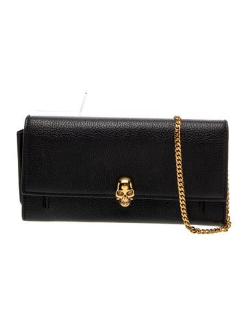 Skull Clutch