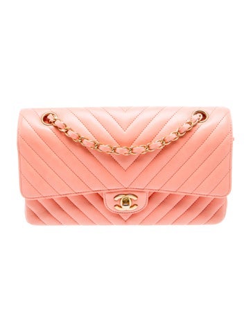 Chevron Classic Medium Double Flap Bag