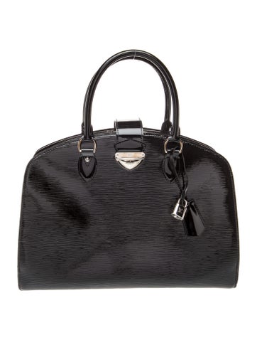 Epi Leather Pont Neuf GM
