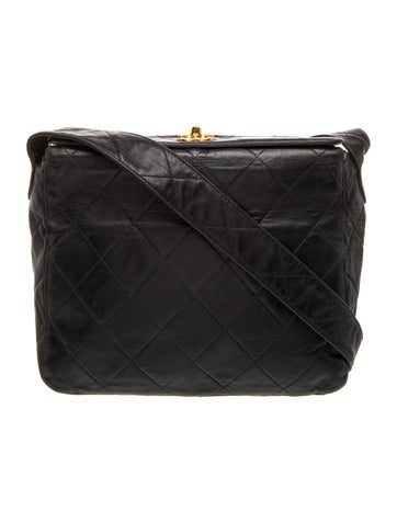 Quilted CC Shoulder Bag
