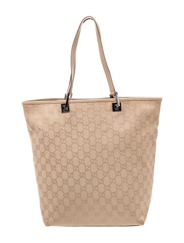 GG Canvas Bucket Bag Medium