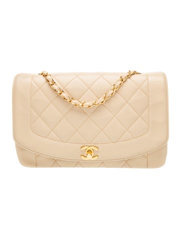 Medium Diana Flap Bag