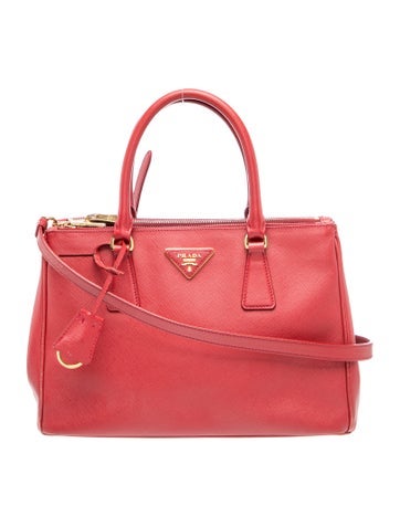 Saffiano Leather Galleria Double Zip Medium