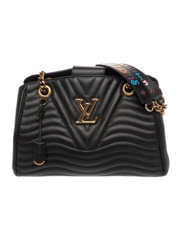 Leather New Wave Chain Tote