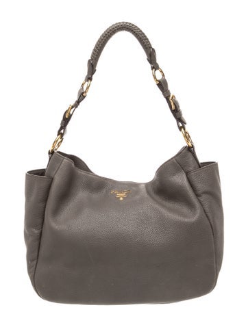 Vitello Daino Leather Shoulder Bag