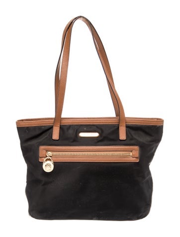 Tote