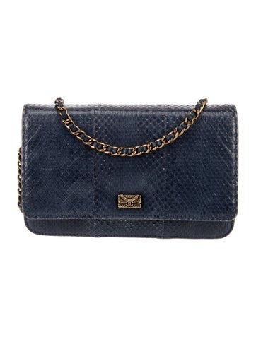 Snakeskin Wallet On Chain