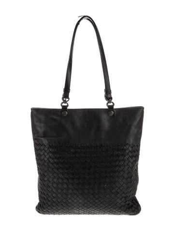 Intrecciato Bucket Bag