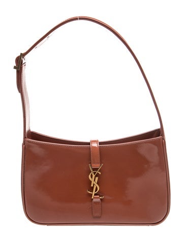 Leather Le 5 à 7 2024
