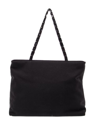 Signature Shoulder Bag