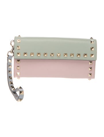 Rockstud Clutch