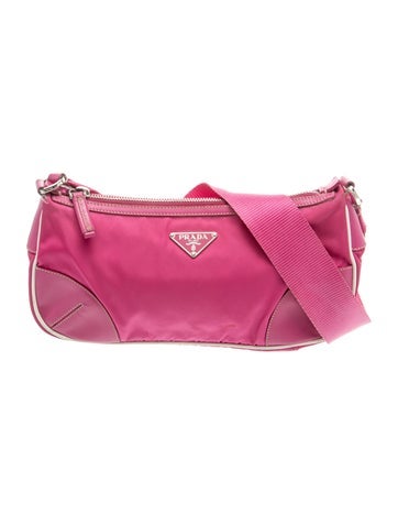 Saffiano Leather Shoulder Bag Medium