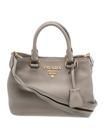 Vitello Daino Leather Shoulder Bag