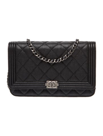 Boy Wallet On Chain