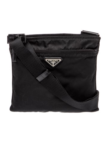 Vela Nylon Tessuto Crossbody Bag Medium