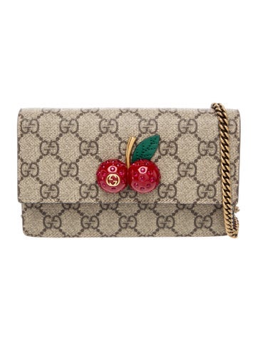 GG Supreme Crossbody Bag