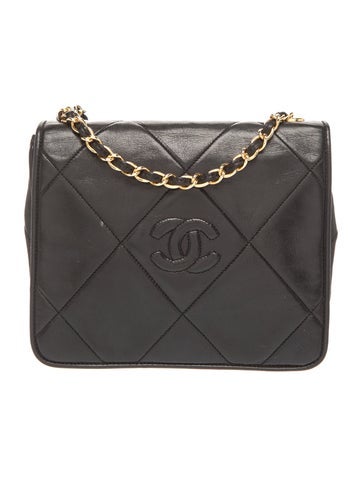Diamond Quilt CC Shoulder Bag