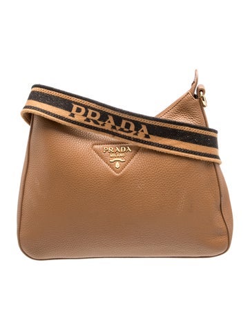 Vitello Daino Leather Shoulder Bag