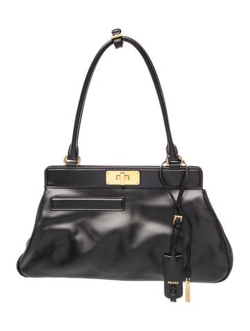 City Calf Leather Shoulder Bag Medium