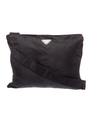 Vela Nylon Messenger Bag