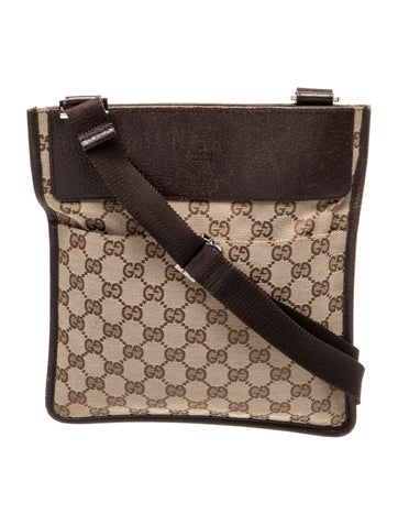 GG Canvas Messenger Bag