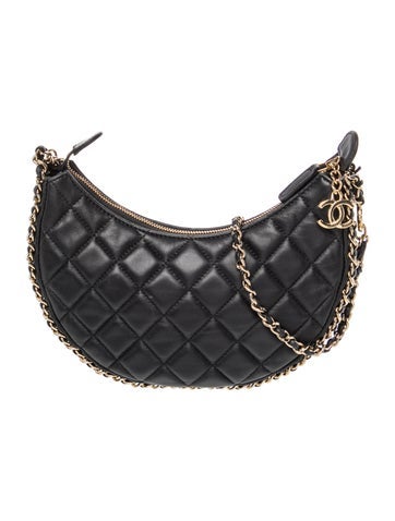 Small Chain Around Hobo