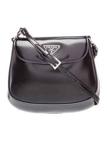 Enameled Metal Triangle Cleo Mini