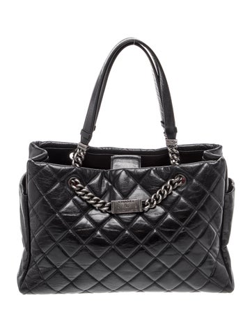 Quilted Nameplate Tote