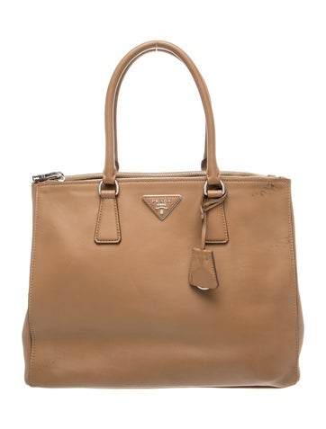 Saffiano Leather Galleria Large