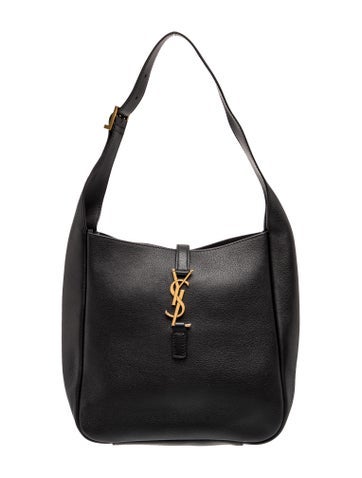 Leather Le 5 à 7