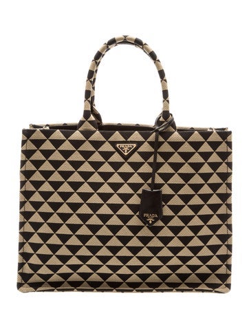 Saffiano Leather Triangolo Jacquard Symbole Large