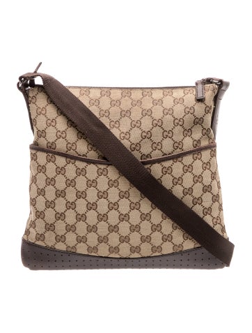 GG Canvas Shoulder Bag
