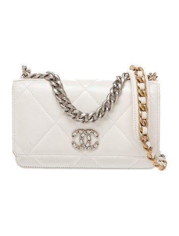 19 Wallet on Chain