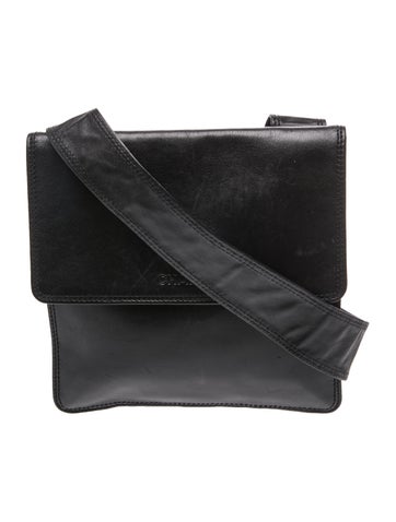 Flat Crossbody