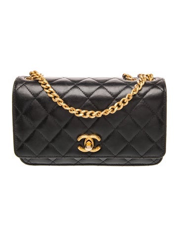 Pillow Crush Wallet On Chain