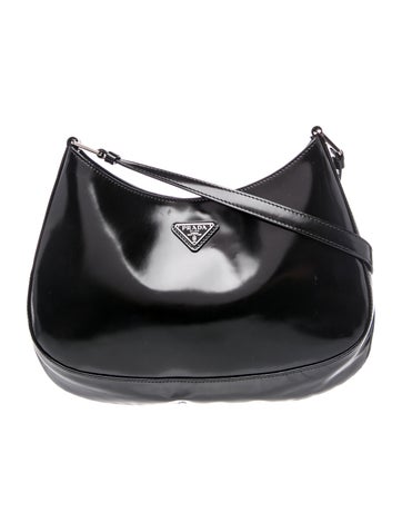 Enameled Metal Triangle Cleo