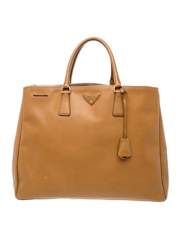 Saffiano Leather Galleria