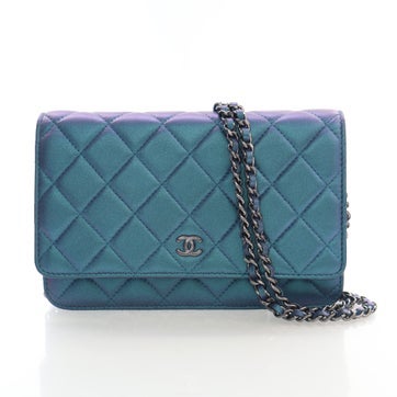 Lambskin Iridescent Wallet On Chain