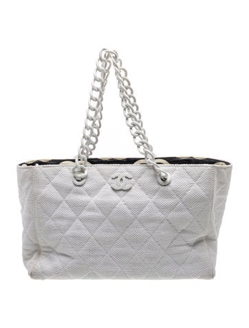 Quilted CC Straw Tote