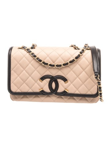 Medium Filigree Flap Bag